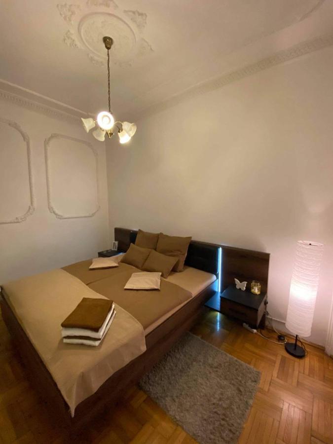 Promenade Guesthouse Near The Danube Budapest Esterno foto