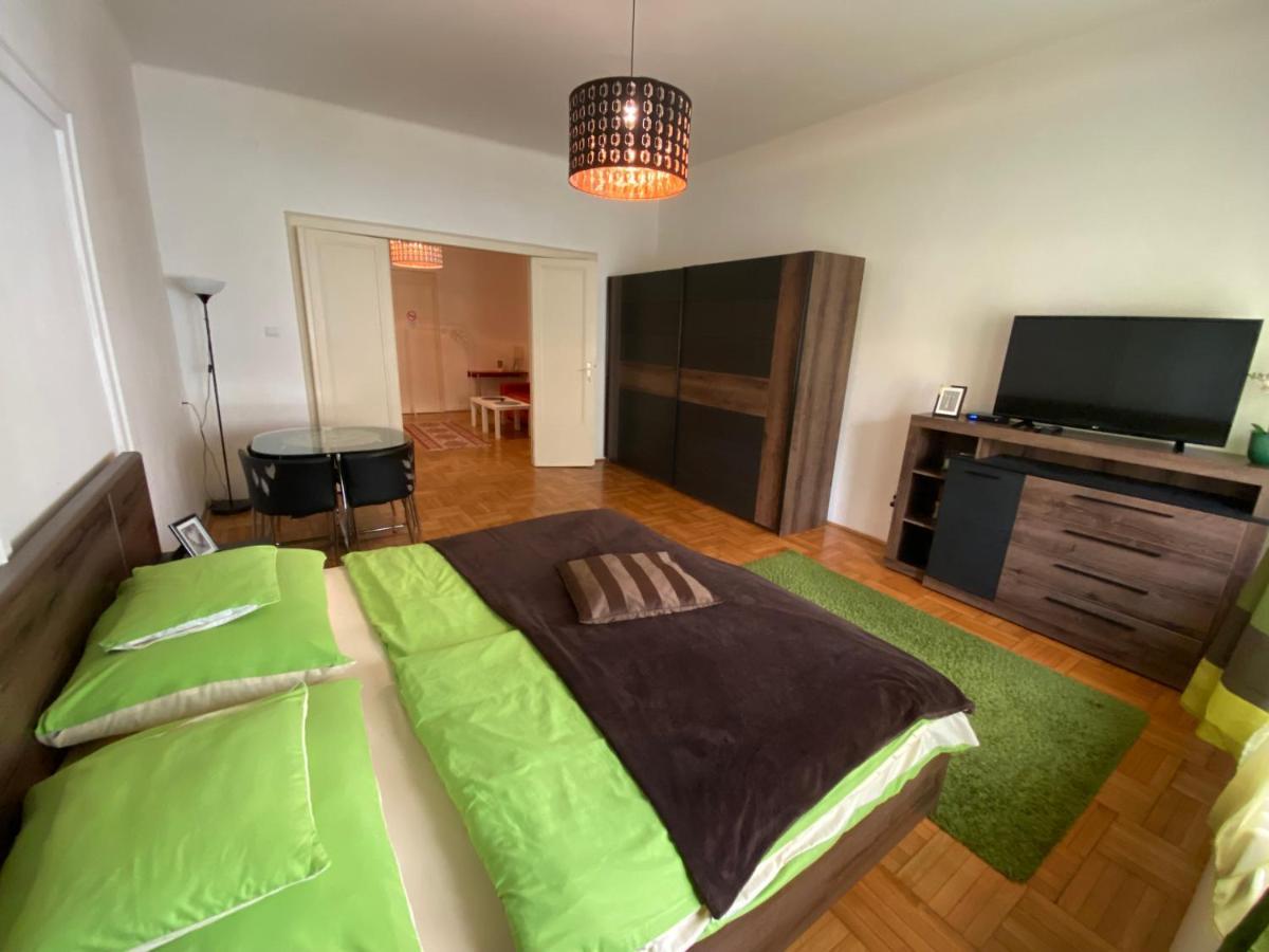 Promenade Guesthouse Near The Danube Budapest Esterno foto