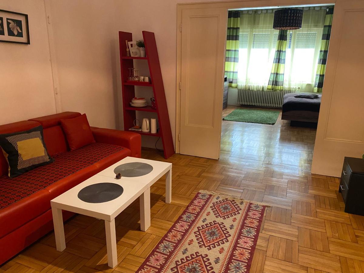 Promenade Guesthouse Near The Danube Budapest Esterno foto