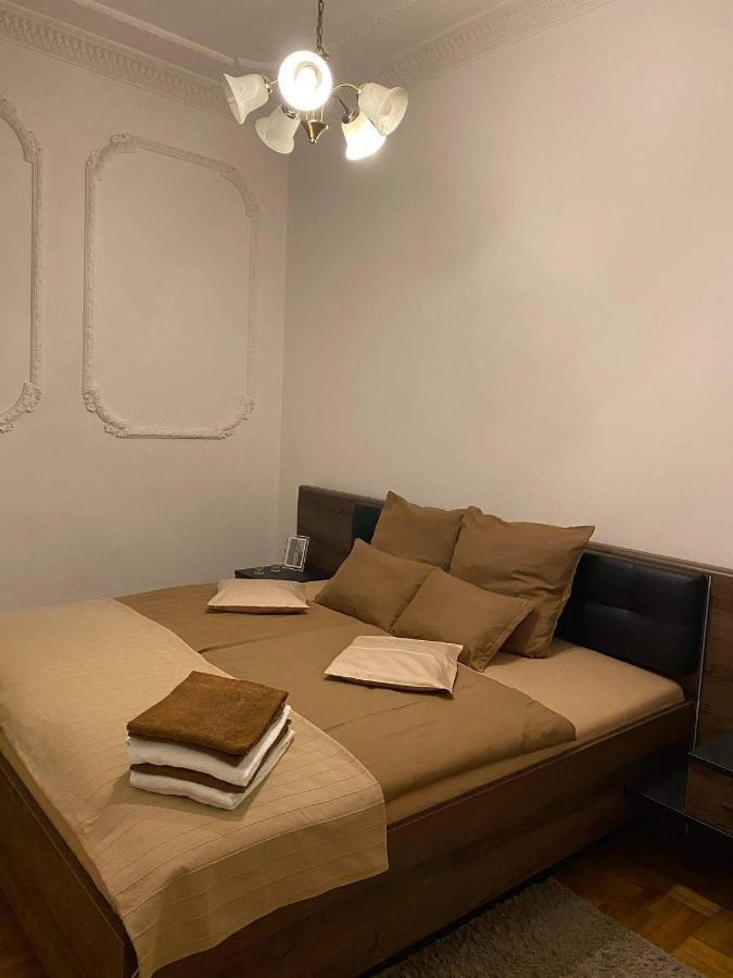 Promenade Guesthouse Near The Danube Budapest Esterno foto