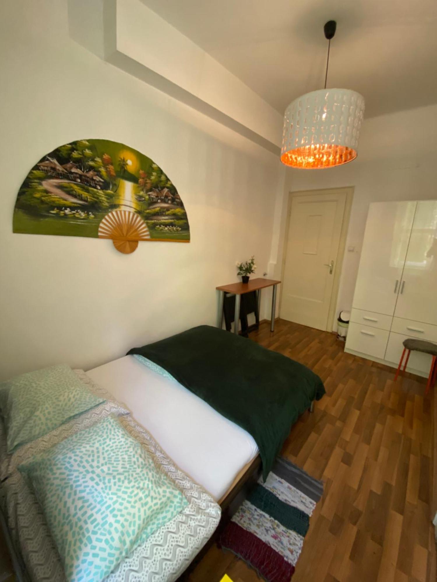 Promenade Guesthouse Near The Danube Budapest Esterno foto