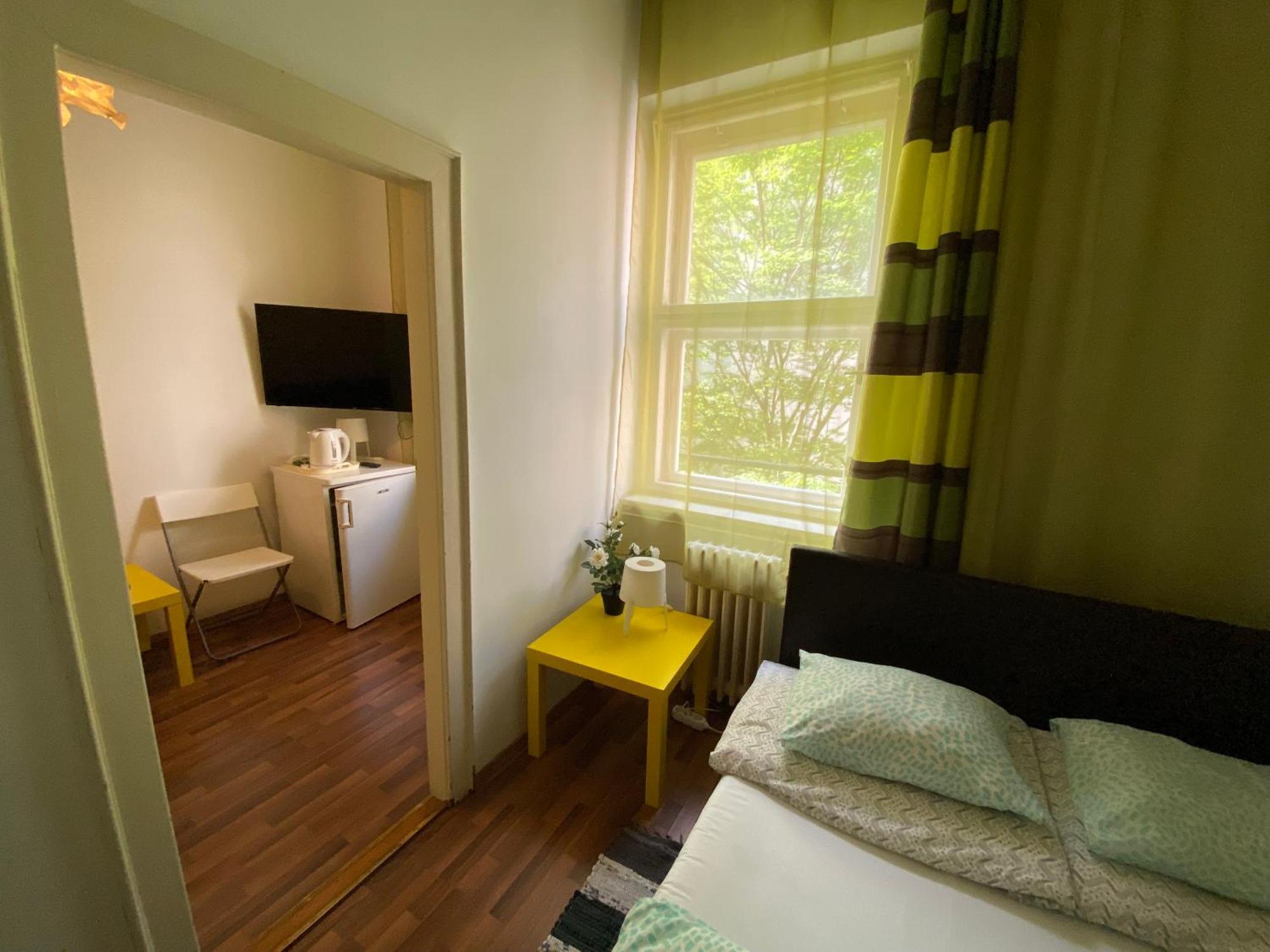 Promenade Guesthouse Near The Danube Budapest Esterno foto