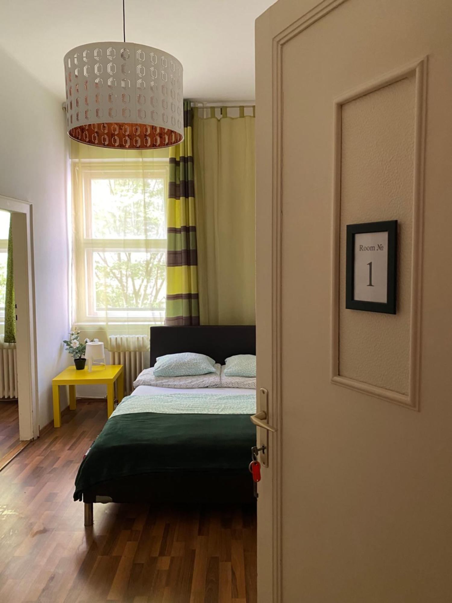 Promenade Guesthouse Near The Danube Budapest Esterno foto