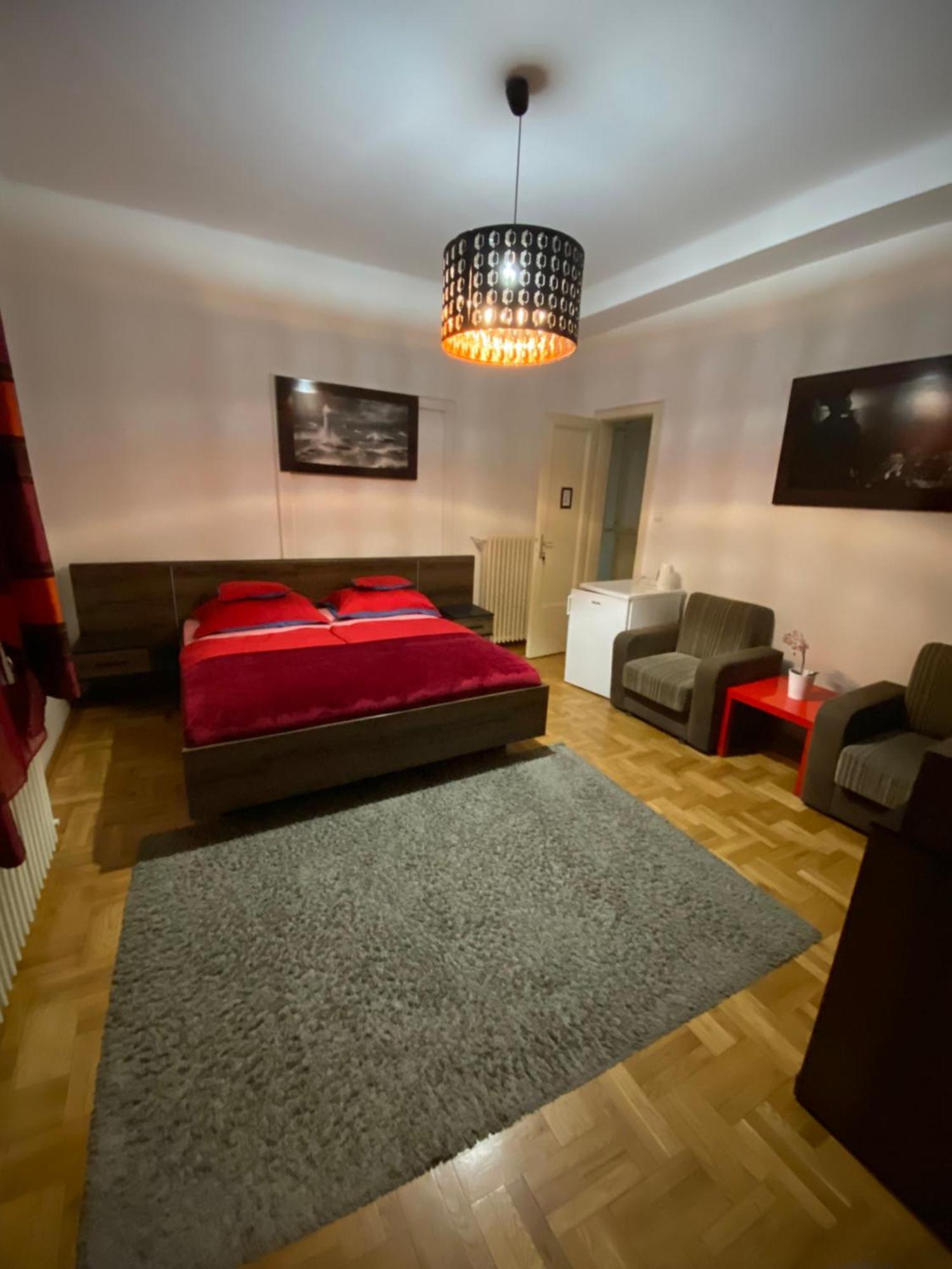 Promenade Guesthouse Near The Danube Budapest Esterno foto