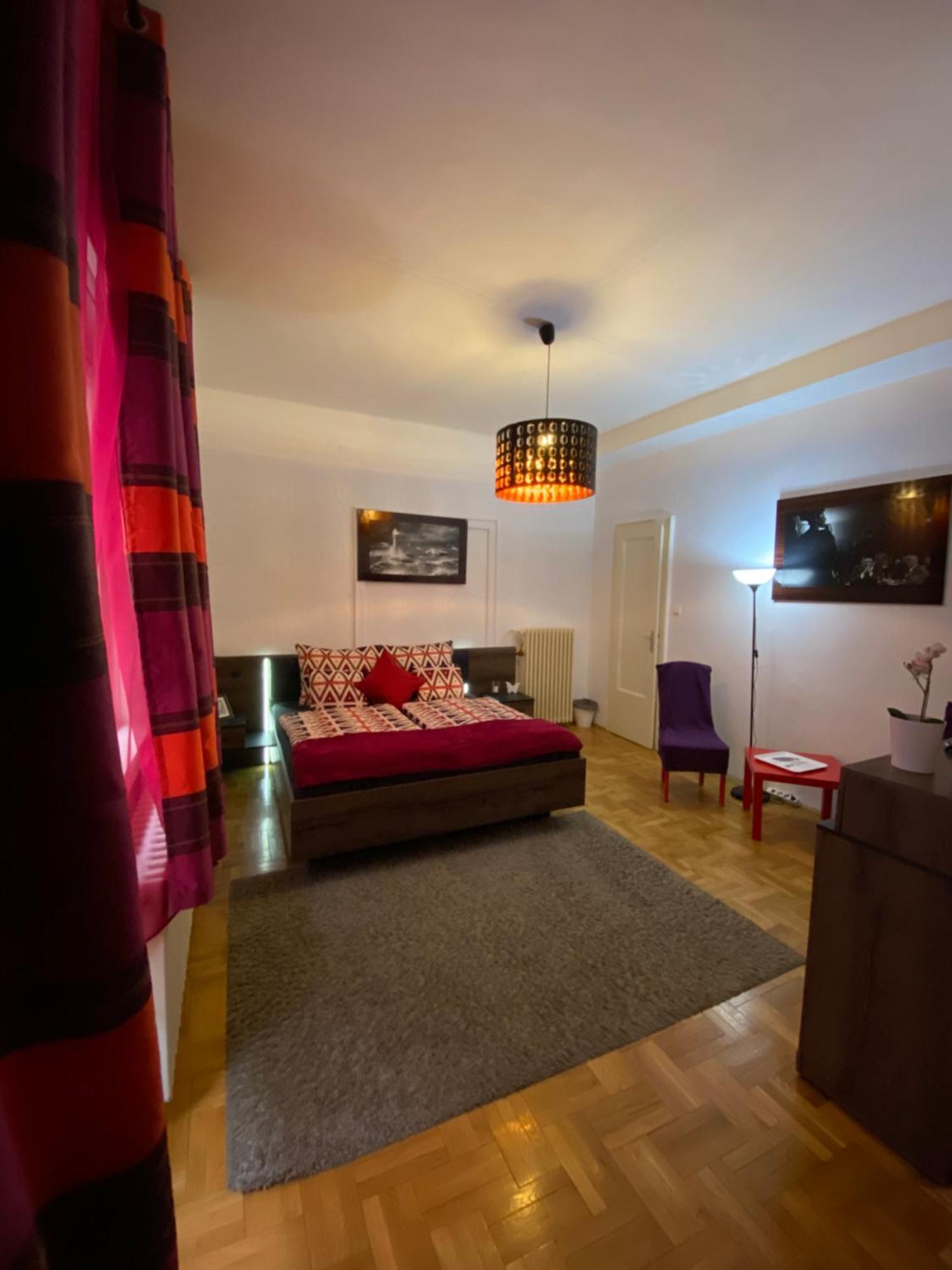 Promenade Guesthouse Near The Danube Budapest Esterno foto